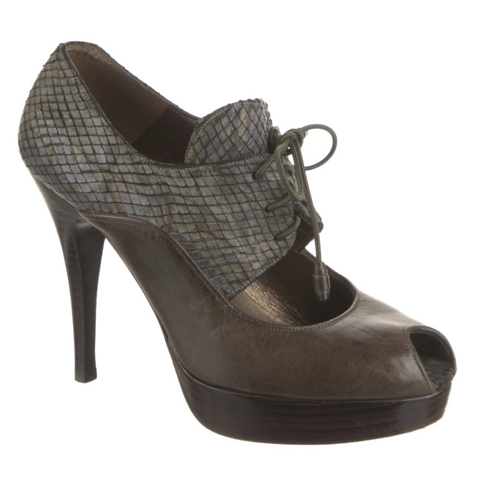 Stuart Weitzman Fausto Asphalt Wood Snake Lace Up Platforms Pumps Size 7.5M